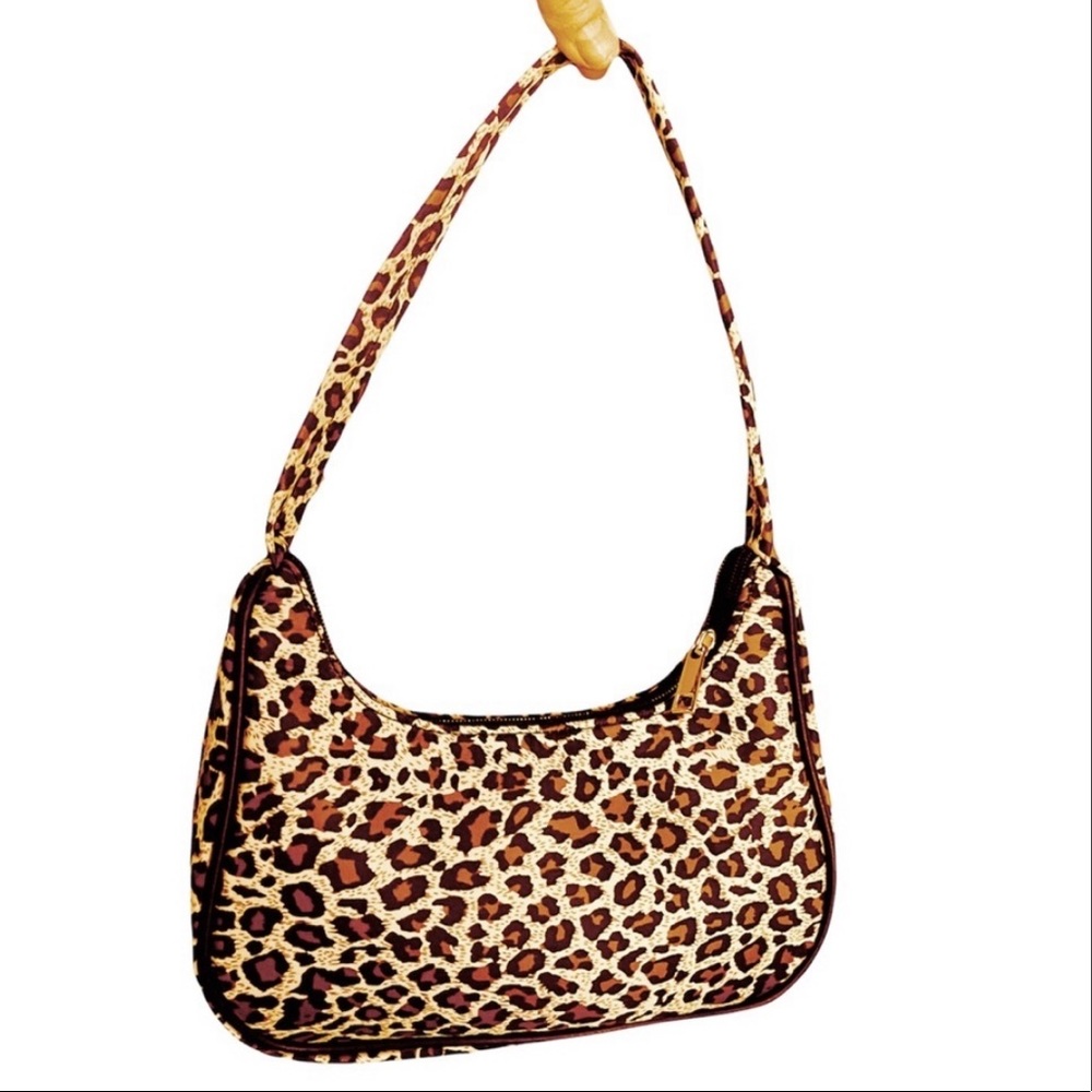 Love Vegan Leopard purse